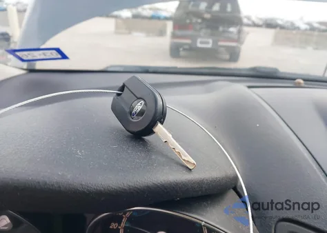 2015 Ford Fiesta Se z USA, uszkodzony, nr VIN 3FADP4BJXFM220509